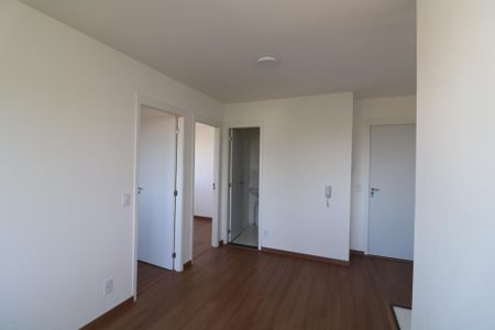 Sala de apartamento para alugar com 2 quartos, 37m² em Vila Ema, São Paulo