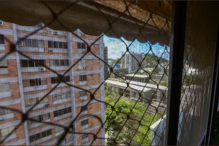 Sala de apartamento à venda com 4 quartos, 79m² em Vila Isabel, Rio de Janeiro