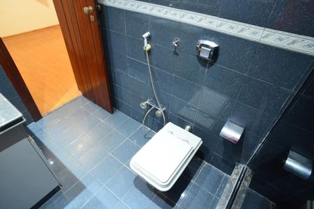 Casa de condomínio para alugar com 180m², 4 quartos e 3 vagas Casa de condomínio para alugar com 180m², 4 quartos e 3 vagasBanheiro Suíte