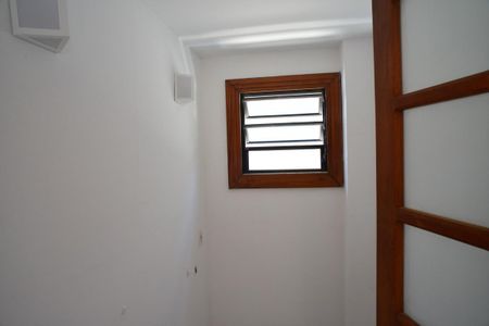 Casa de condomínio para alugar com 180m², 4 quartos e 3 vagas Casa de condomínio para alugar com 180m², 4 quartos e 3 vagasQuarto