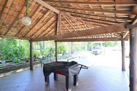 Casa de condomínio para alugar com 180m², 4 quartos e 3 vagas Casa de condomínio para alugar com 180m², 4 quartos e 3 vagasÁrea Comum - Churrasqueira