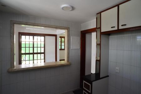 Casa de condomínio para alugar com 180m², 4 quartos e 3 vagas Casa de condomínio para alugar com 180m², 4 quartos e 3 vagasCozinha