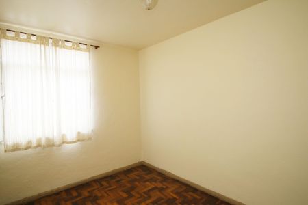 Quarto 1 de apartamento para alugar com 2 quartos, 50m² em Olaria, Rio de Janeiro