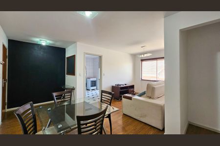 Sala de apartamento à venda com 2 quartos, 64m² em Santo Amaro, São Paulo
