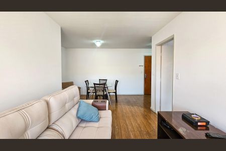 Sala de apartamento à venda com 2 quartos, 64m² em Santo Amaro, São Paulo