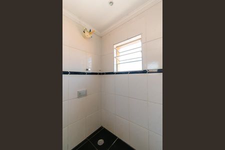 Banheiro da Suíte de casa para alugar com 1 quarto, 80m² em Jardim Vila Formosa, São Paulo