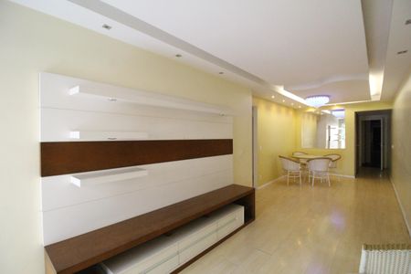 Sala de apartamento para alugar com 2 quartos, 102m² em Jacarepaguá, Rio de Janeiro