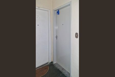 Apartamento para alugar com 59m², 2 quartos e 1 vagaLockBox