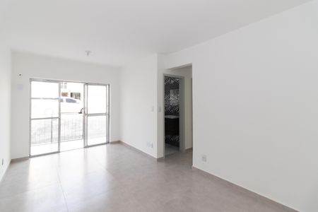 Sala de apartamento para alugar com 2 quartos, 59m² em Jardim Sulacap, Rio de Janeiro