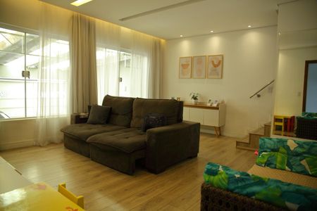 Sala de casa à venda com 3 quartos, 200m² em Paulicéia, São Bernardo do Campo