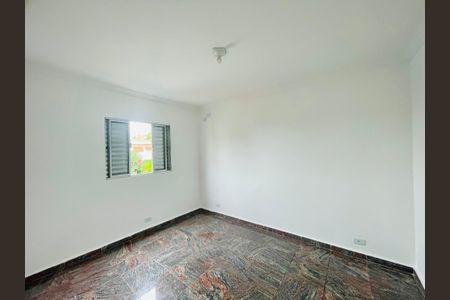 Quarto 2 de apartamento para alugar com 2 quartos, 58m² em Vila Rio de Janeiro, Guarulhos