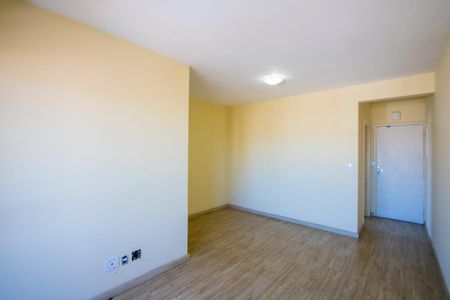 Sala de apartamento para alugar com 3 quartos, 70m² em Vila Valparaíso, Santo André