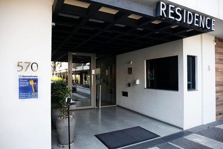 Apartamento à venda com 72m², 1 quarto e 2 vagasPlaquinha