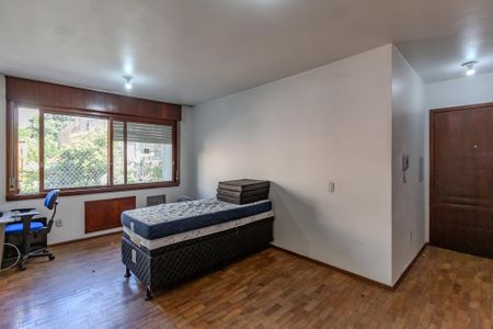 Sala/Quarto de kitnet/studio para alugar com 1 quarto, 58m² em Centro Histórico, Porto Alegre