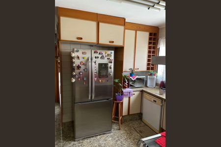 Apartamento à venda com 3 quartos, 211m² em Planalto Paulista, São Paulo