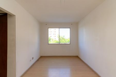 Sala de apartamento para alugar com 2 quartos, 56m² em Vila Ivone, São Paulo
