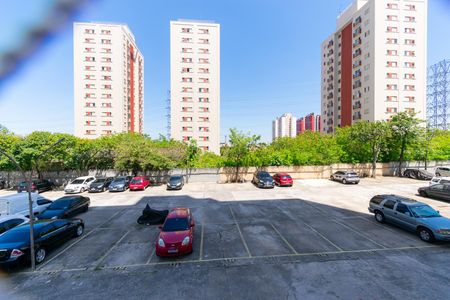 Vista do Quarto 2 de apartamento para alugar com 2 quartos, 56m² em Vila Ivone, São Paulo