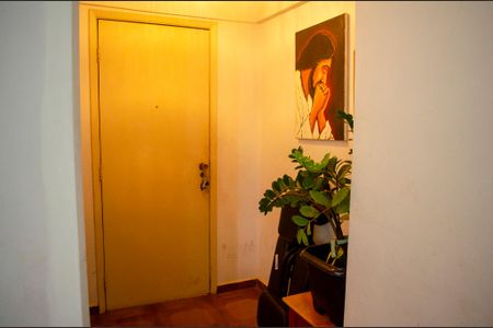 Apartamento para alugar com 4 quartos, 112m² em Setor Central, Goiânia