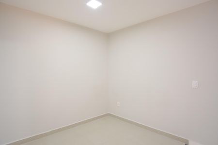 Sala/Cozinha de apartamento para alugar com 1 quarto, 35m² em Vila Esperança, São Paulo