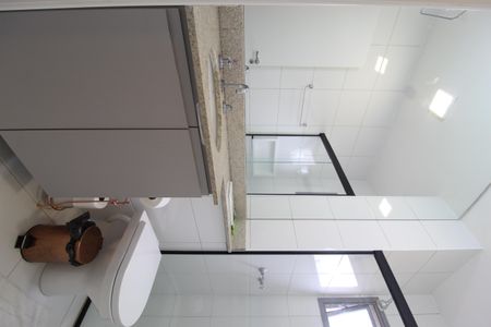 Banheiro de kitnet/studio à venda com 1 quarto, 25m² em Indianópolis, São Paulo