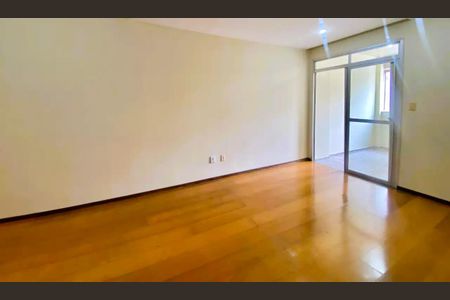 Sala de apartamento para alugar com 3 quartos, 105m² em Buritis, Belo Horizonte