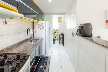 Apartamento à venda com 52m², 2 quartos e 1 vagaCozinha