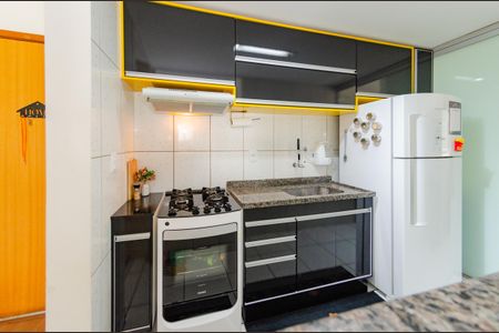 Apartamento à venda com 52m², 2 quartos e 1 vagaCozinha