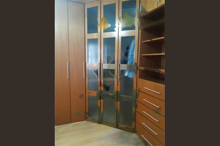 Casa à venda com 4 quartos, 192m² em Parque Sao Domingos, São Paulo