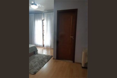 Casa à venda com 4 quartos, 192m² em Parque Sao Domingos, São Paulo