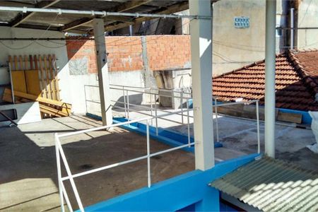 Casa à venda com 4 quartos, 186m² em Km 18, Osasco