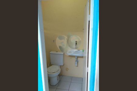 Casa à venda com 4 quartos, 186m² em Km 18, Osasco