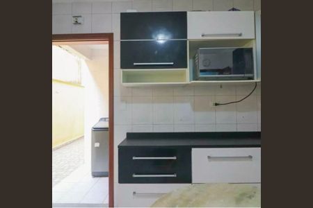 Casa à venda com 3 quartos, 130m² em Vila Albano, São Paulo