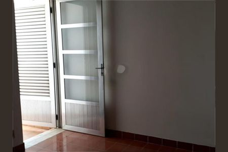 Casa à venda com 5 quartos, 330m² em Vila Palmeiras, São Paulo