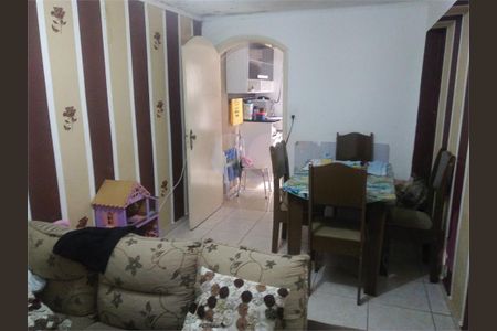 Casa à venda com 7 quartos, 190m² em Vila Pereira Cerca, São Paulo