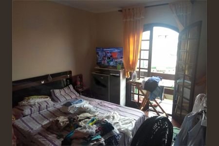 Casa à venda com 3 quartos, 200m² em Vila Bonilha, São Paulo