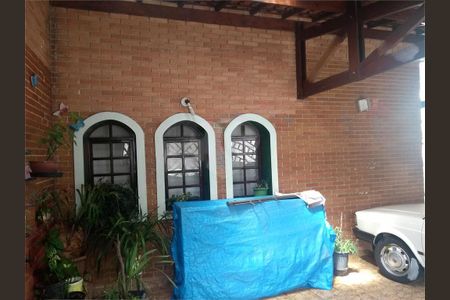 Casa à venda com 3 quartos, 200m² em Vila Bonilha, São Paulo