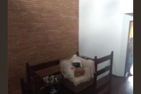 Casa à venda com 3 quartos, 200m² em Vila Bonilha, São Paulo