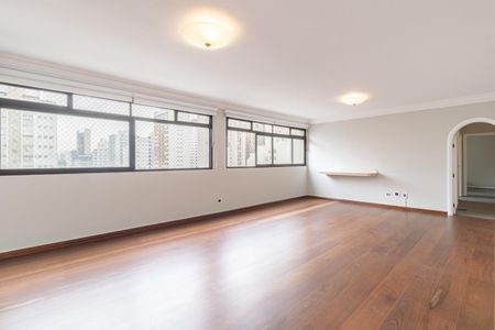 Sala de apartamento para alugar com 3 quartos, 128m² em Itaim Bibi, São Paulo