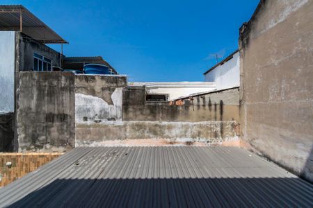 Vista do Quarto 1 de apartamento para alugar com 2 quartos, 70m² em Vista Alegre, Rio de Janeiro