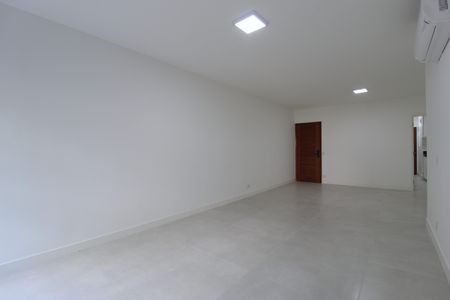 Sala de apartamento para alugar com 3 quartos, 127m² em Moema, São Paulo