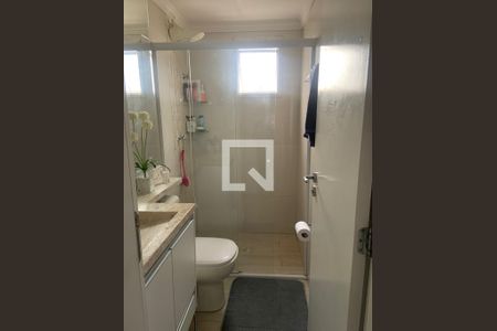 Banheiro de apartamento à venda com 2 quartos, 57m² em Santo Antônio, Osasco