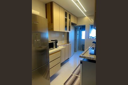 Cozinha de apartamento à venda com 3 quartos, 84m² em Freguesia do Ó, São Paulo