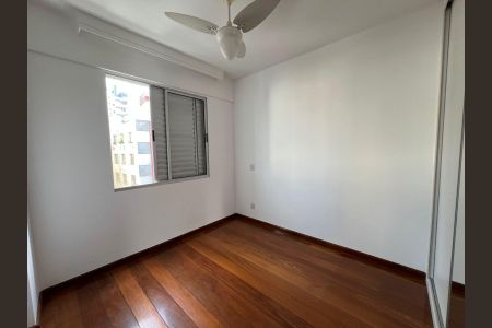 Sala de apartamento para alugar com 4 quartos, 130m² em União, Belo Horizonte