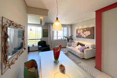 Apartamento à venda com 80m², 2 quartos e 1 vagaSala