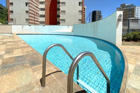 Apartamento à venda com 80m², 2 quartos e 1 vagaÁrea comum - Piscina