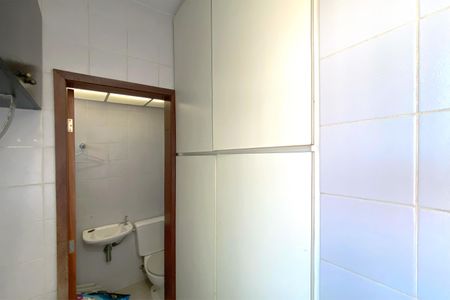 Apartamento à venda com 80m², 2 quartos e 1 vagaÁrea de Serviço