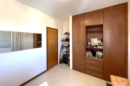 Apartamento à venda com 80m², 2 quartos e 1 vagaQuarto 2