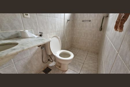 Casa de condomínio à venda com 190m², 4 quartos e 1 vaga