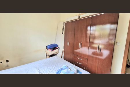 Casa de condomínio à venda com 190m², 4 quartos e 1 vaga