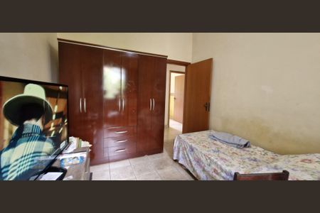 Casa de condomínio à venda com 190m², 4 quartos e 1 vaga